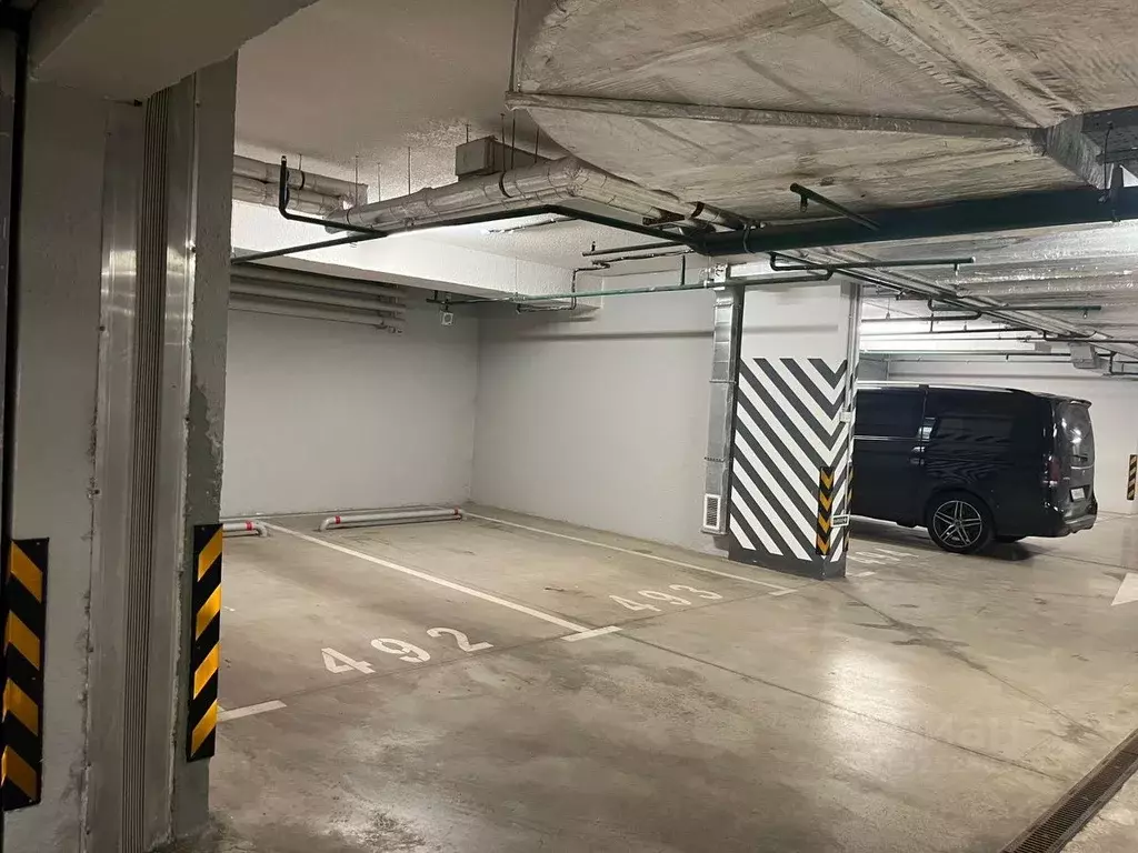 Гараж в Москва Новоалексеевская ул., 16к4 (15 м) - Фото 1