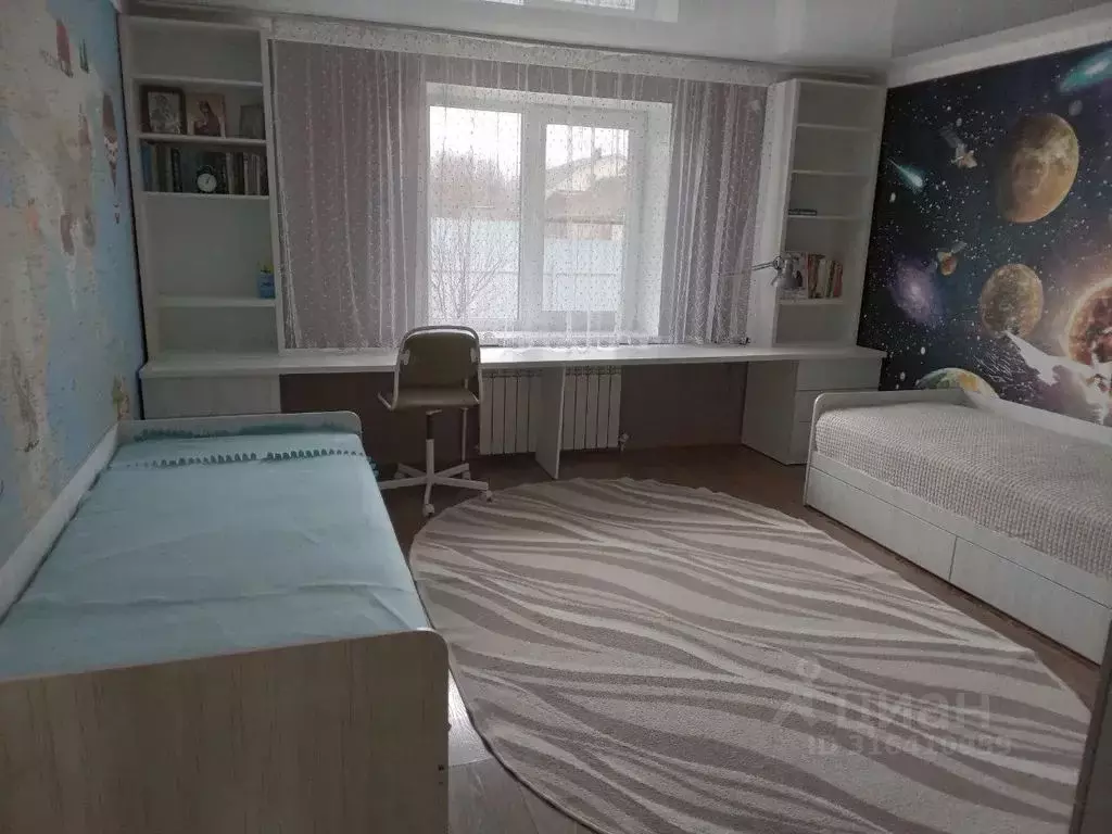 Дом в Нижегородская область, с. Дивеево ул. Есенина, 15 (150 м) - Фото 1