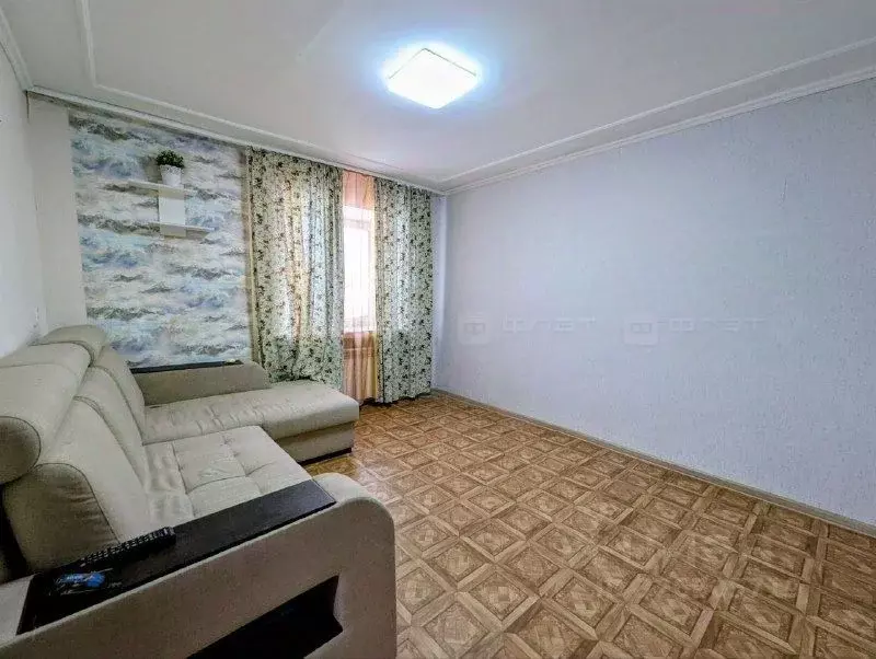 2-к кв. Татарстан, Казань ул. Химиков, 45 (40.0 м) - Фото 1