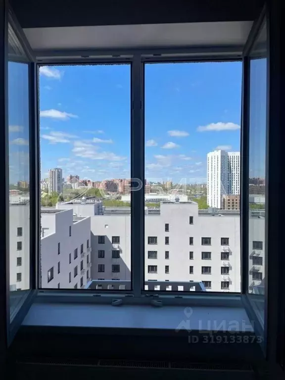 3-к кв. Тюменская область, Тюмень Новгородская ул., 14 (85.8 м) - Фото 0