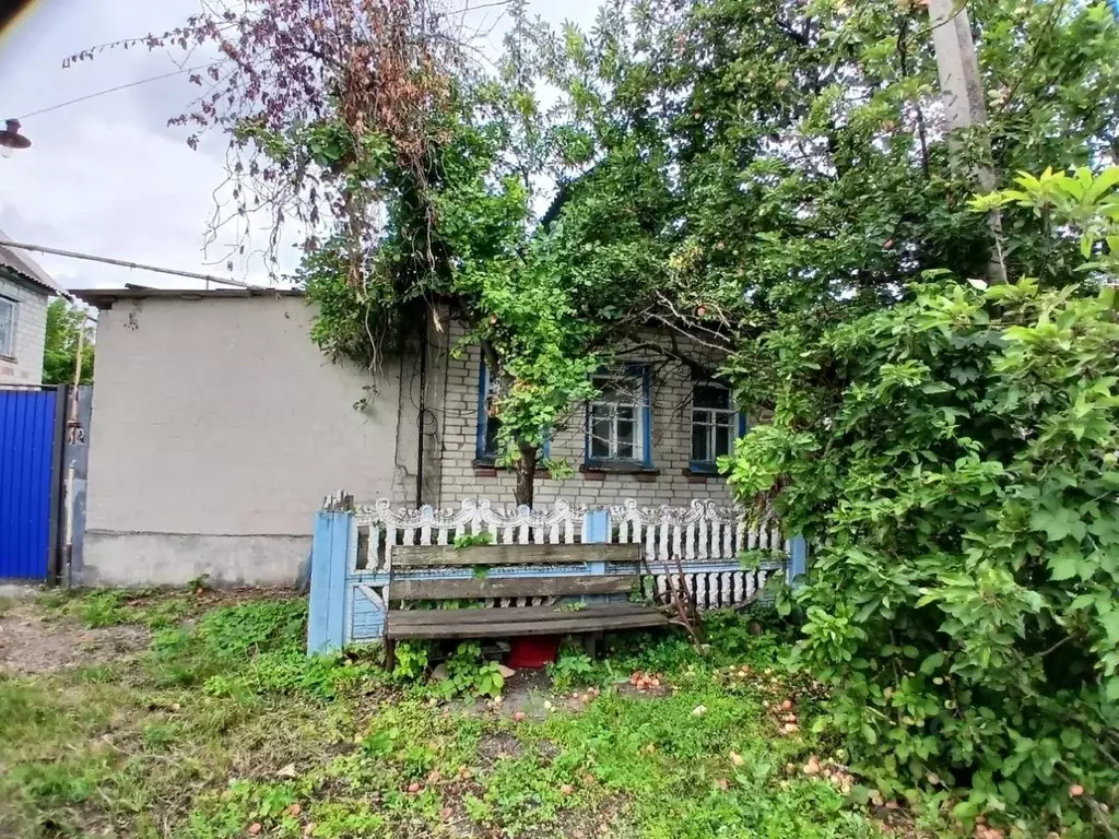 Дом в Белгородская область, Валуйский муниципальный округ, с. ... - Фото 1
