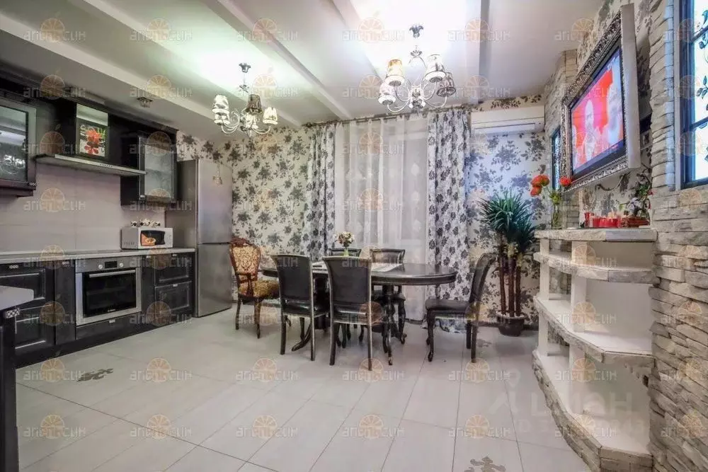 3-к кв. Ставропольский край, Ставрополь ул. Льва Толстого, 6 (101.2 м) - Фото 2