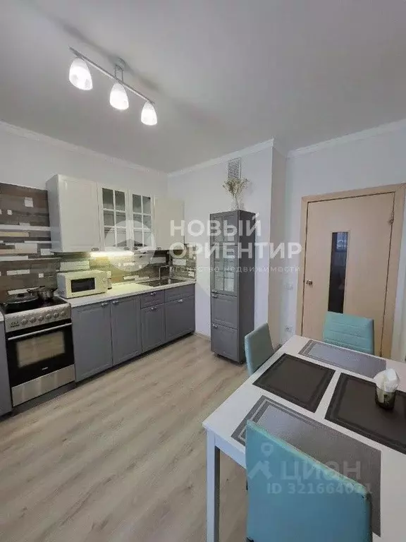 2-к кв. Свердловская область, Екатеринбург просп. Академика Сахарова, ... - Фото 0