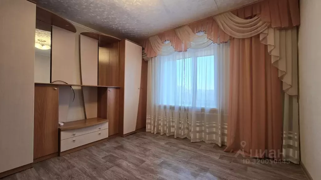 2-к кв. Омская область, Омск ул. Демьяна Бедного, 67 (49.9 м) - Фото 0