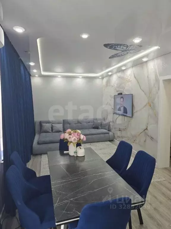 3-к кв. Тюменская область, Тюмень ул. Александра Протозанова, 8 (86.2 ... - Фото 2