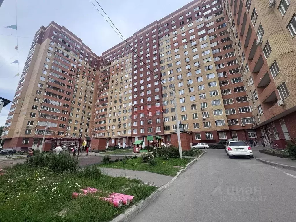 2-к кв. Московская область, Химки Планерная мкр, 23 (68.3 м) - Фото 1