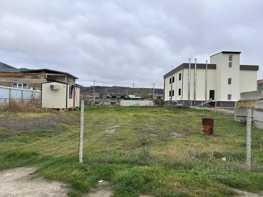 Участок в Крым, Судак бул. Ореховый, 2 (5.8 сот.) - Фото 1