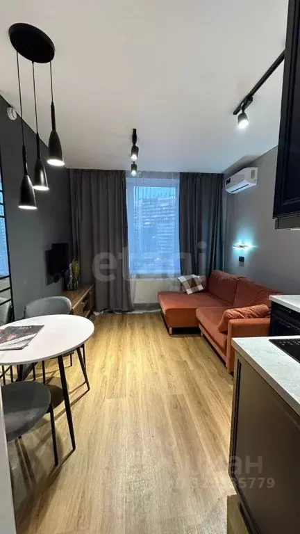 Студия Тюменская область, Тюмень ул. Андрея Кореневского, 7 (20.0 м) - Фото 1