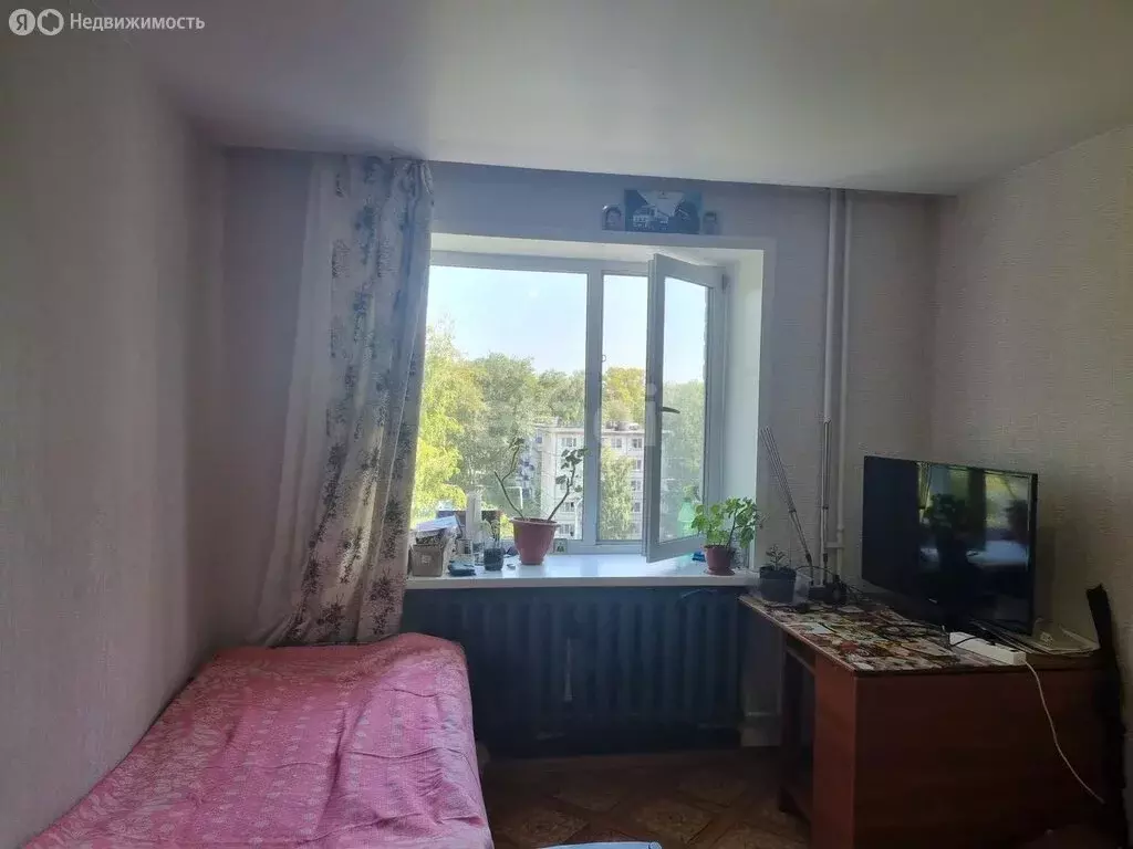 1к в 9-комнатной квартире (13.1 м) - Фото 1
