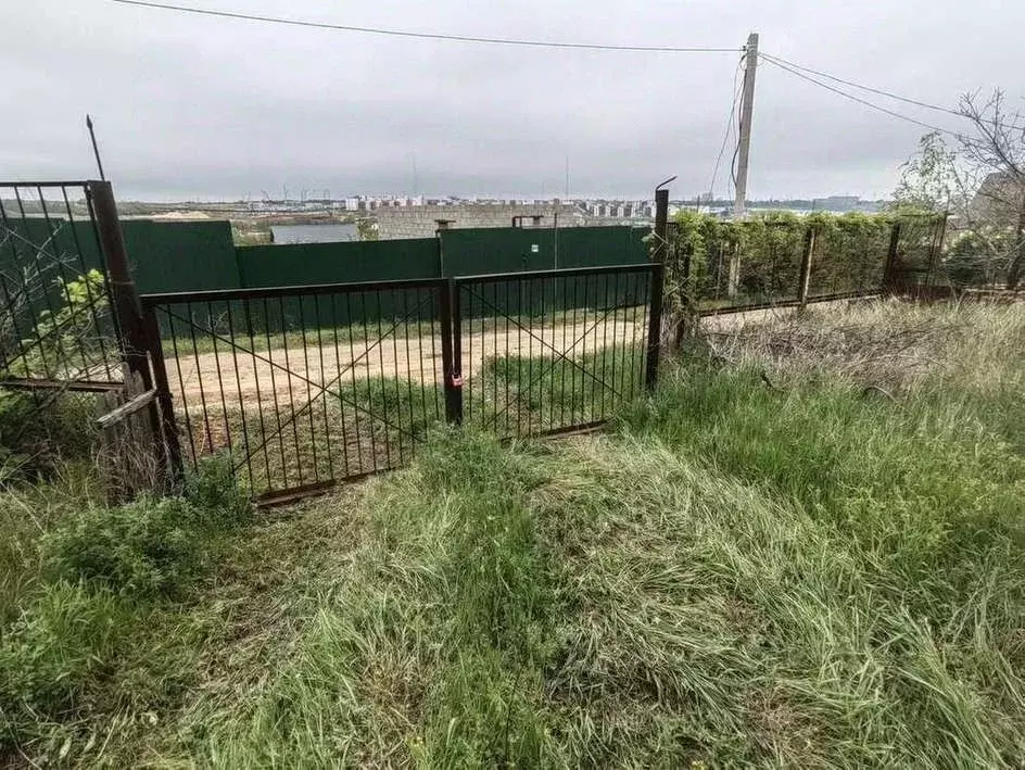 Участок в Волгоградская область, Волгоград ул. Джамбула Джабаева (4.0 ... - Фото 0