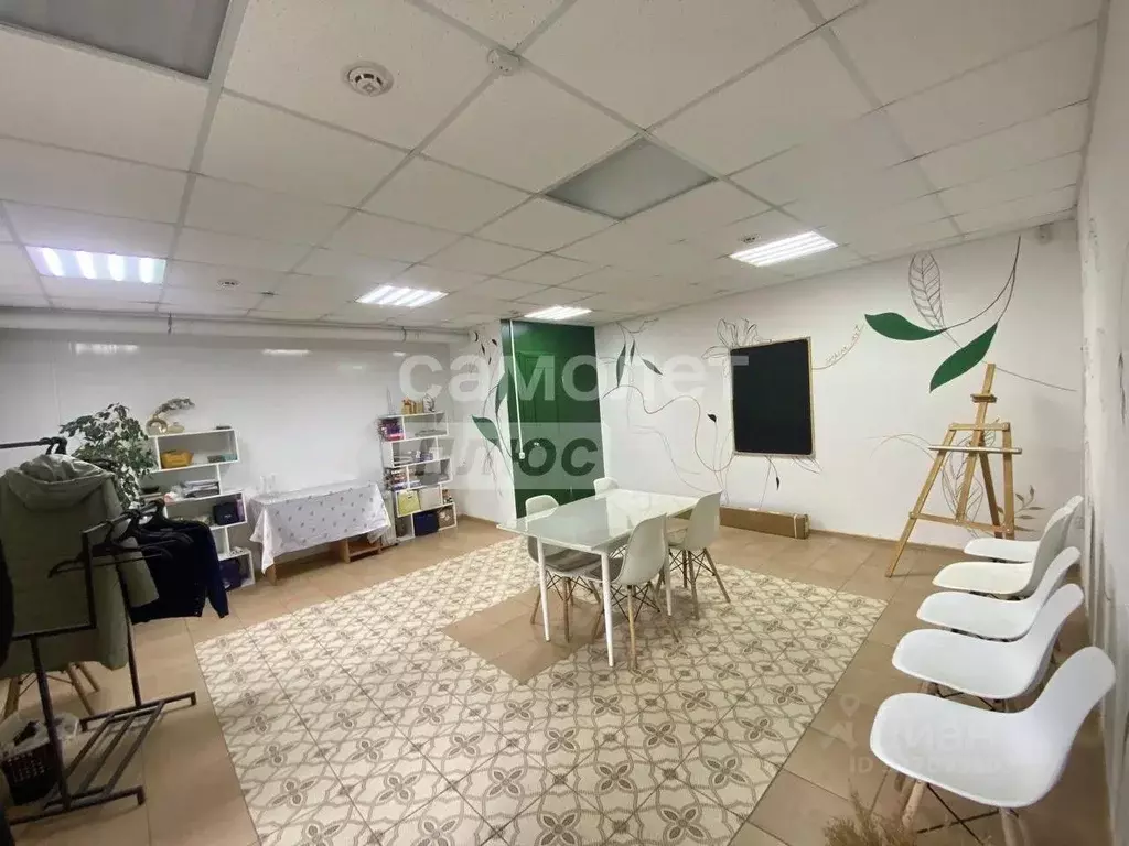 Офис в Иркутская область, Эхирит-Булагатский район, пос. ... - Фото 1