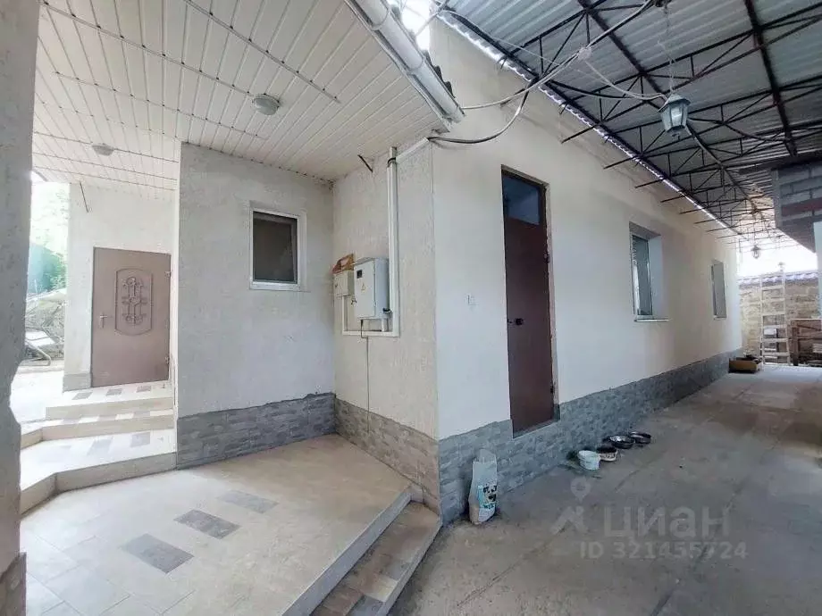 Дом в Крым, Симферополь пер. Шефталилик, 9 (274 м) - Фото 2