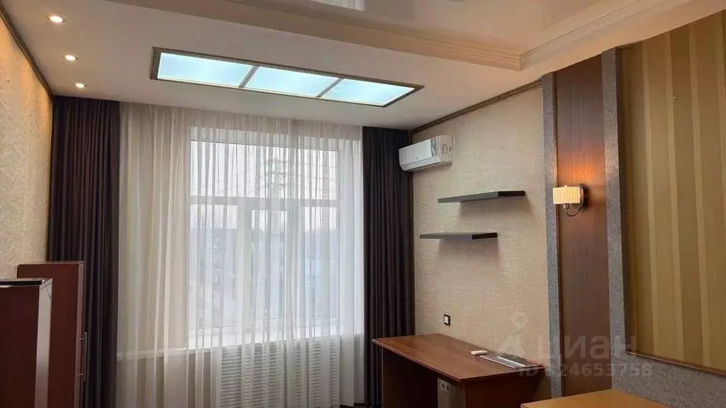 Офис в Оренбургская область, Оренбург Скорняжный пер., 12 (68 м) - Фото 1