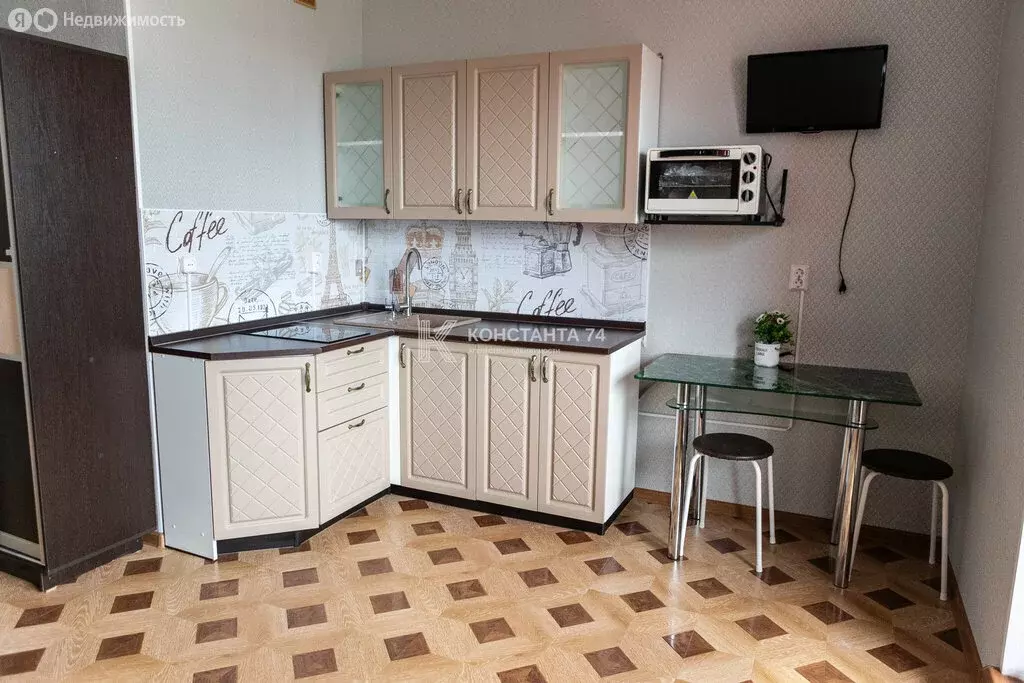 Квартира-студия: Миасс, бульвар Карпова, 7 (23.8 м) - Фото 0
