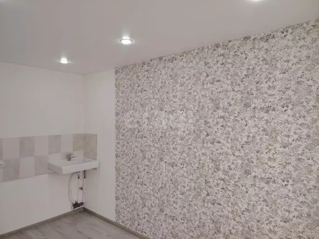 Студия Красноярский край, Красноярск Зеленая Роща мкр, ул. ... - Фото 1