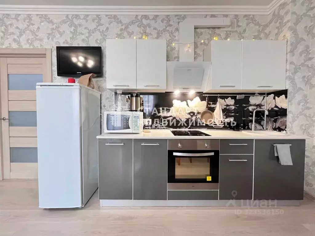 Студия Тюменская область, Тюмень Таврическая ул., 9к1 (35.8 м) - Фото 2