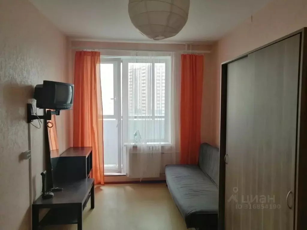 4-к кв. Санкт-Петербург ул. Оптиков, 34к2 (88.2 м) - Фото 1