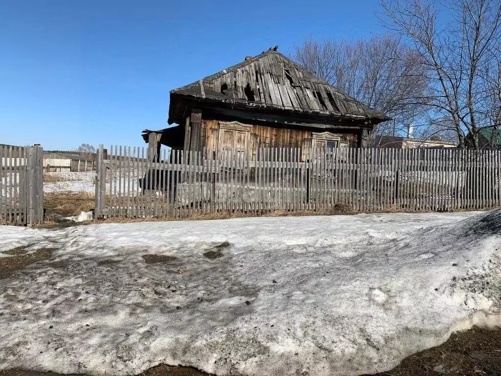 Дом в Кемеровская область, Березовский ул. Кемерова (32 м) - Фото 1