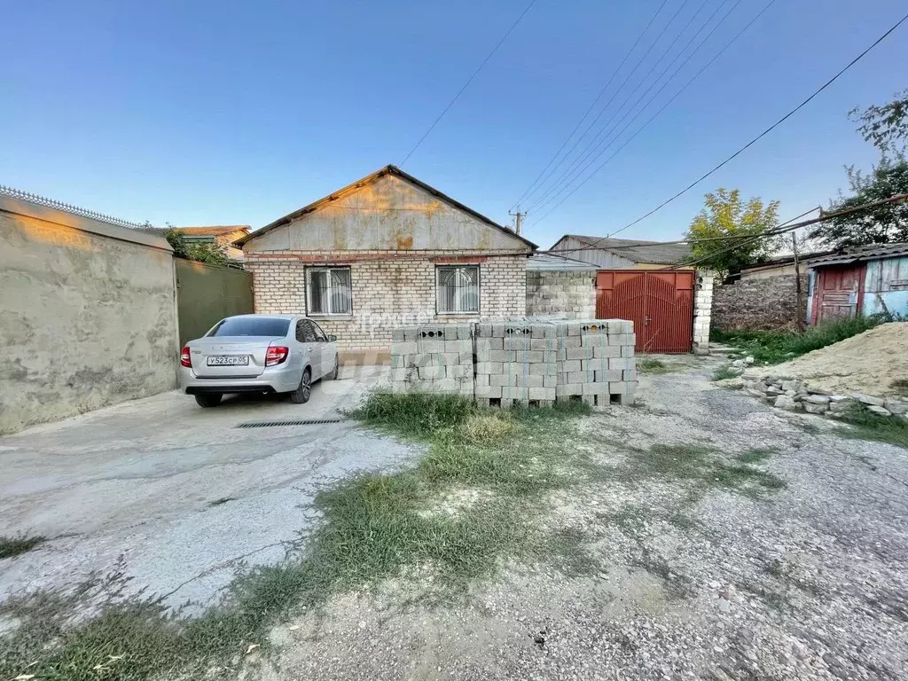 Дом в Дагестан, Буйнакск ул. А. Шамхалова, 1 (75 м) - Фото 0