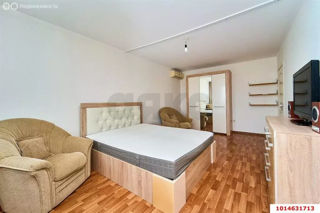 2-комнатная квартира: Краснодар, 2-я Целиноградская улица, 11 (63 м) - Фото 1