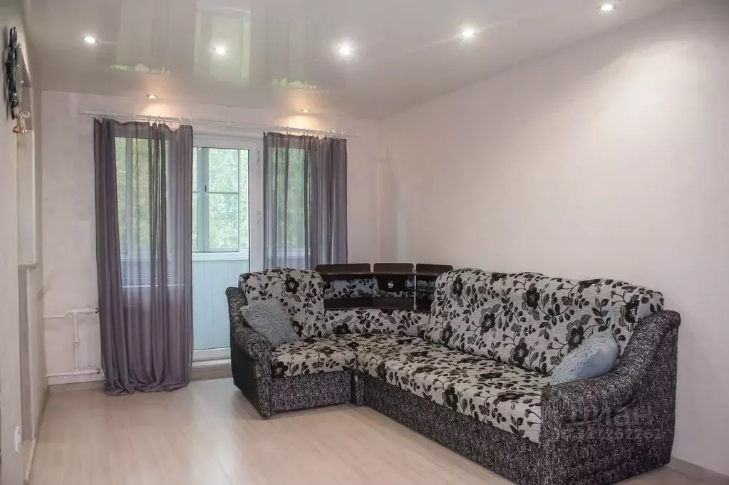 3-к кв. Архангельская область, Новодвинск ул. 3-й Пятилетки, 30 (57.3 ... - Фото 0