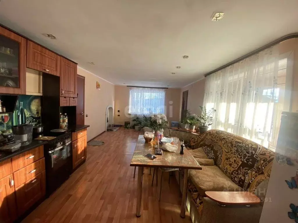 Дом в Амурская область, Серышевский муниципальный округ, с. Бочкаревка ... - Фото 2