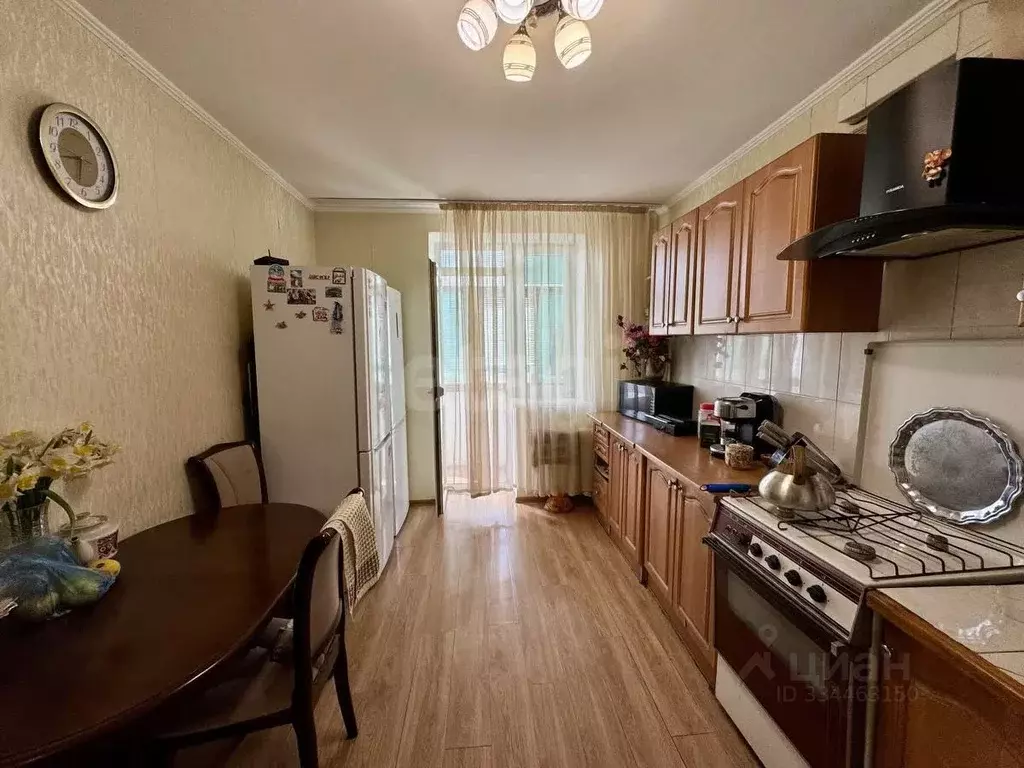 3-к кв. Крым, Симферополь ул. Лексина (64.0 м) - Фото 1