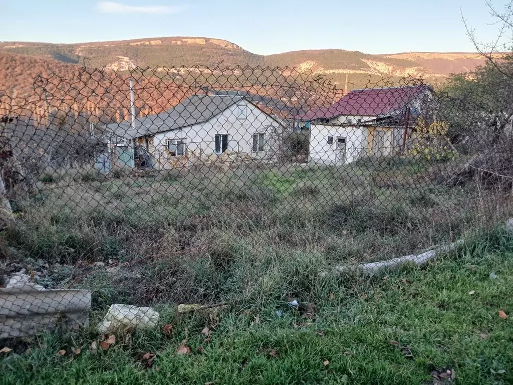 Участок в Севастополь с. Терновка, ул. Студенческая, 36 (4.91 сот.) - Фото 2