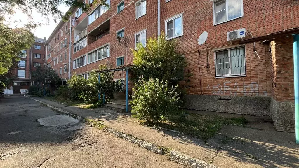 3-комнатная квартира: Лабинск, Революционная улица, 367 (79 м) - Фото 1