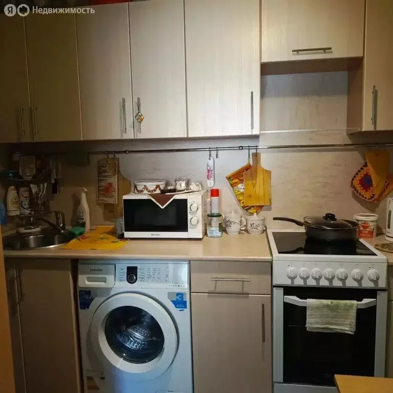 Квартира-студия: Курган, улица Бажова, 140 (18.2 м) - Фото 2