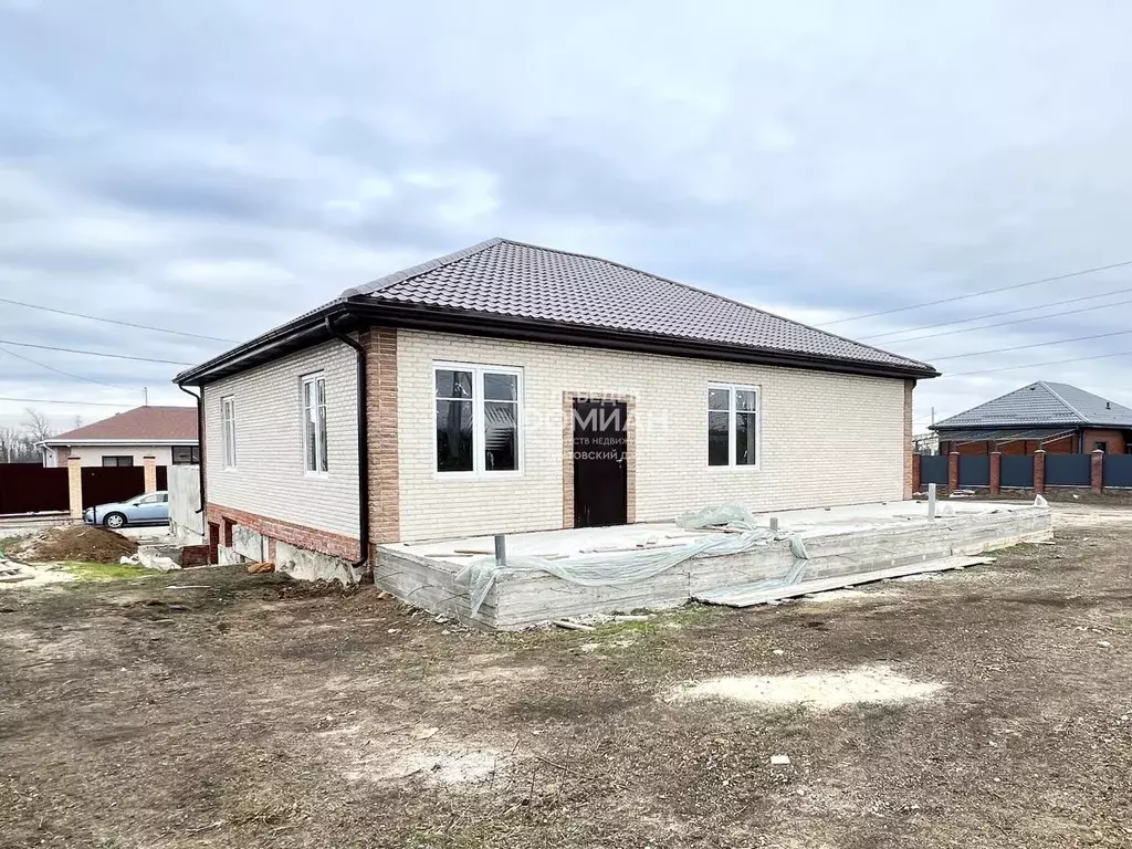 Дом в Ростовская область, Аксайский район, Грушевская ст-ца пер. ... - Фото 2