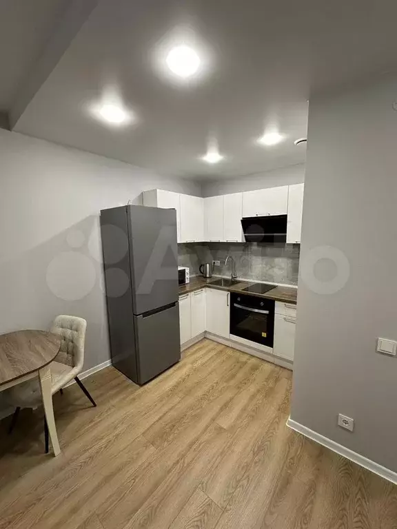 2-к. квартира, 37,5 м, 4/33 эт. - Фото 1