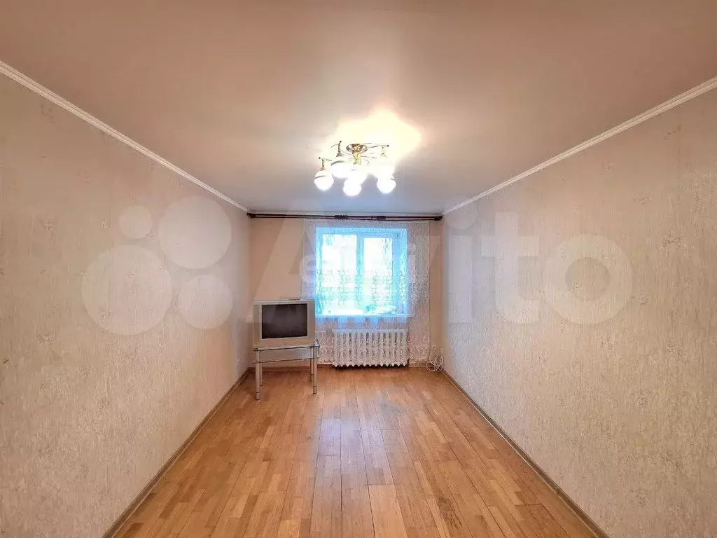 1-к. квартира, 49 м, 1/6 эт. - Фото 1