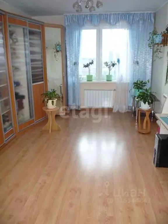 2-к кв. Свердловская область, Екатеринбург ул. Самолетная, 33 (89.0 м) - Фото 0