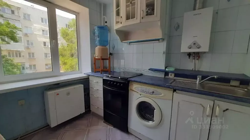 1-к кв. Крым, Феодосия ул. Чехова, 17 (32.0 м) - Фото 1