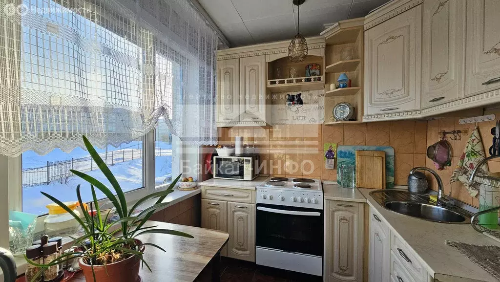 4-комнатная квартира: Иркутск, микрорайон Топкинский, 55 (78 м) - Фото 1