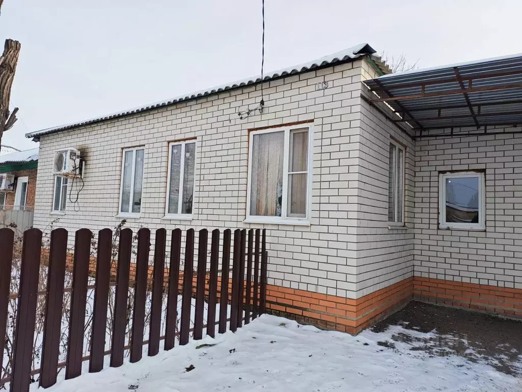 Дом в Ростовская область, Морозовск Коммунистическая ул., 113 (69 м) - Фото 2