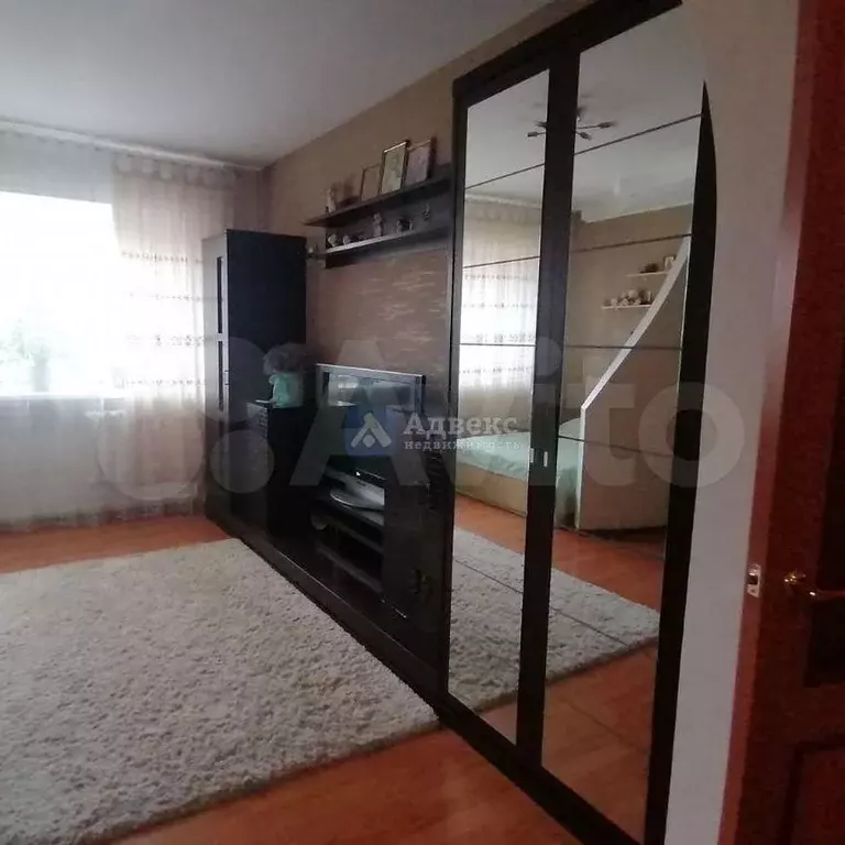 1-к. квартира, 53 м, 2/9 эт. - Фото 1