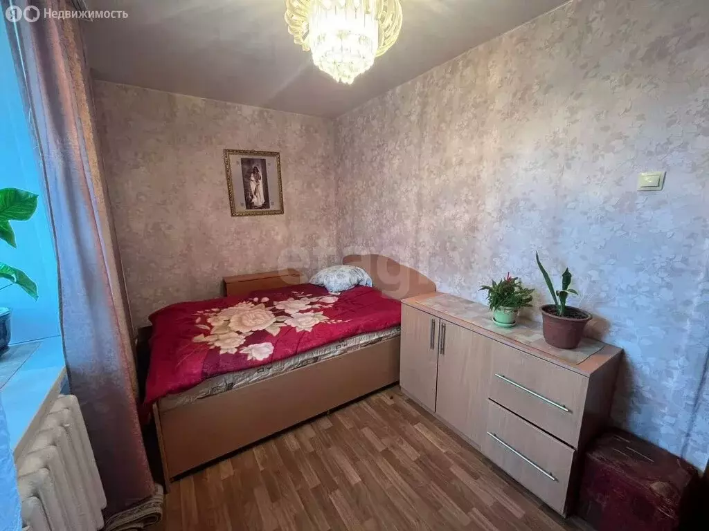 3-комнатная квартира: Обь, Геодезическая улица, 70 (55 м) - Фото 0