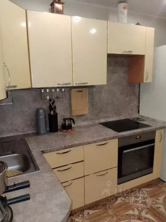 3-к кв. Челябинская область, Челябинск пер. Мамина, 3 (65.3 м) - Фото 1