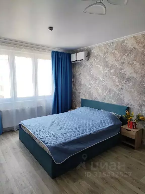 1-к кв. Краснодарский край, Новороссийск ул. Котанова, 1 (38.0 м) - Фото 0