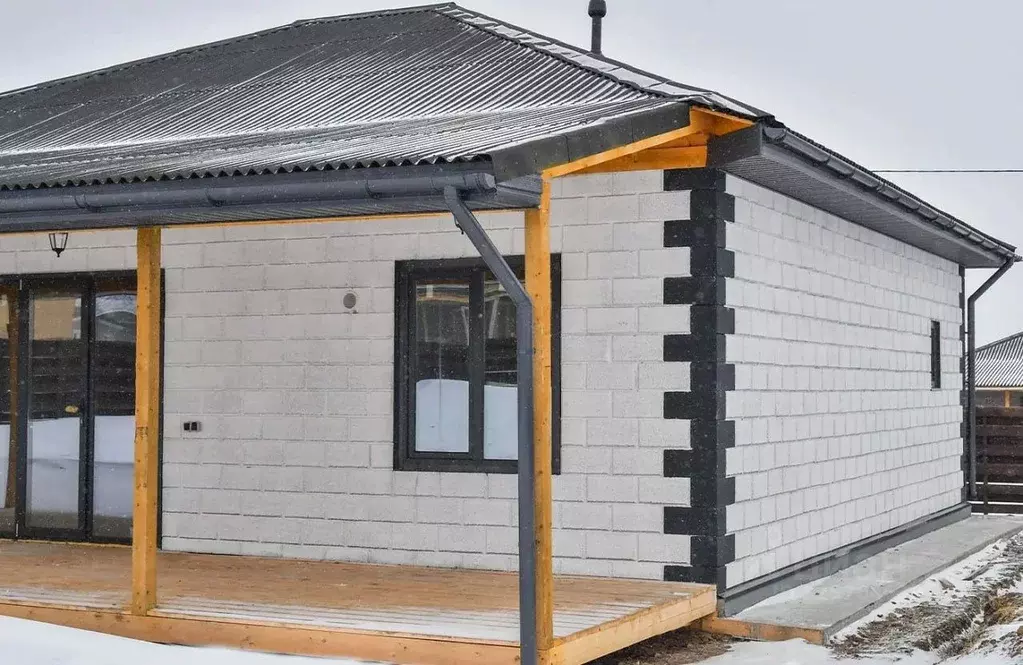 Дом в Кемеровская область, Новокузнецкий муниципальный округ, пос. ... - Фото 1