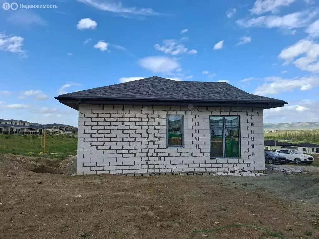 Дом в Добровское сельское поселение, село Краснолесье (140 м) - Фото 1
