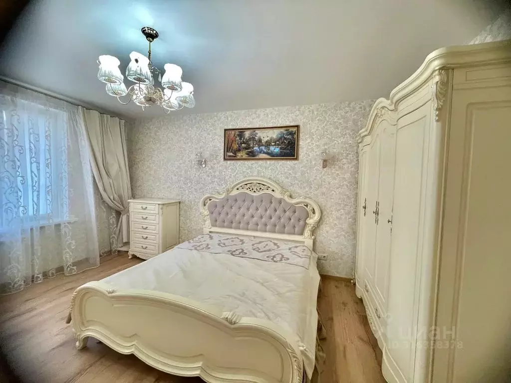 4-к кв. Волгоградская область, Волгоград ул. Им. Циолковского, 31 ... - Фото 0