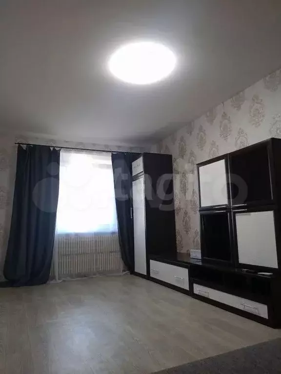 1-к. квартира, 39 м, 5/5 эт. - Фото 0