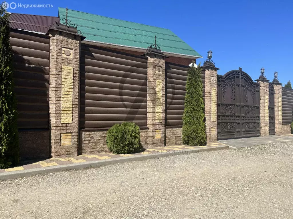 Дом в Апшеронск, Пролетарская улица (237.4 м) - Фото 1