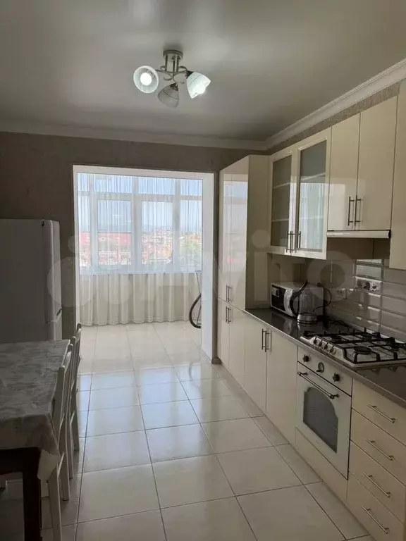 2-к. квартира, 65 м, 5/9 эт. - Фото 0