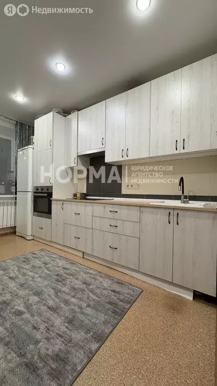 1-комнатная квартира: Октябрьский, улица Ляйлы Марданшиной, 2 (34.5 м) - Фото 1