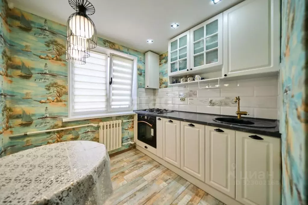 2-к кв. Хабаровский край, Хабаровск 1-й мкр, ул. Космическая, 13Б ... - Фото 1