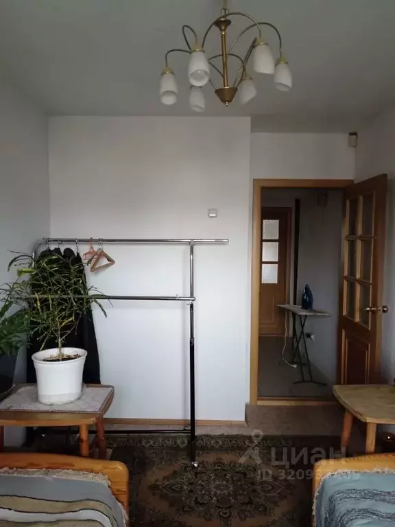 Комната Иркутская область, Иркутск ул. Иосифа Уткина, 28А (13.0 м) - Фото 1